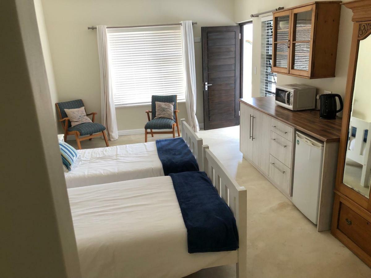 7 Wilde Olyf Street Apartment Рибек-Кастел Екстериор снимка