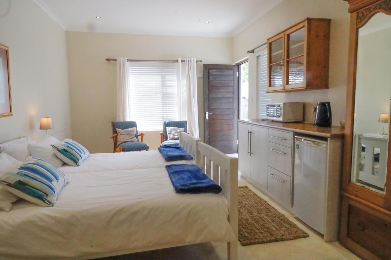 7 Wilde Olyf Street Apartment Рибек-Кастел Екстериор снимка